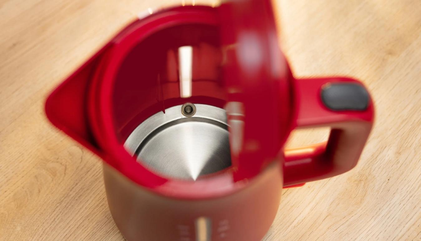 Jarro Eléctrico Mymoment 1.7 L 2400W Vermelho